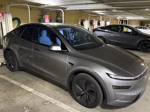 Customer vehicle photo shared in Kyrylo Oliinyk’s Google review of Lion Window Tinting